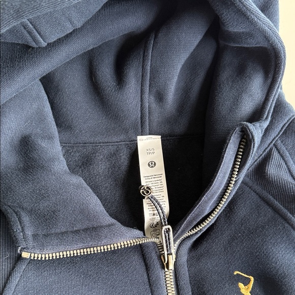 Lululemon PLAYERS championship PGA Tour Gold Man embroidered Half-Zip Hoodie - Picture 4 of 5